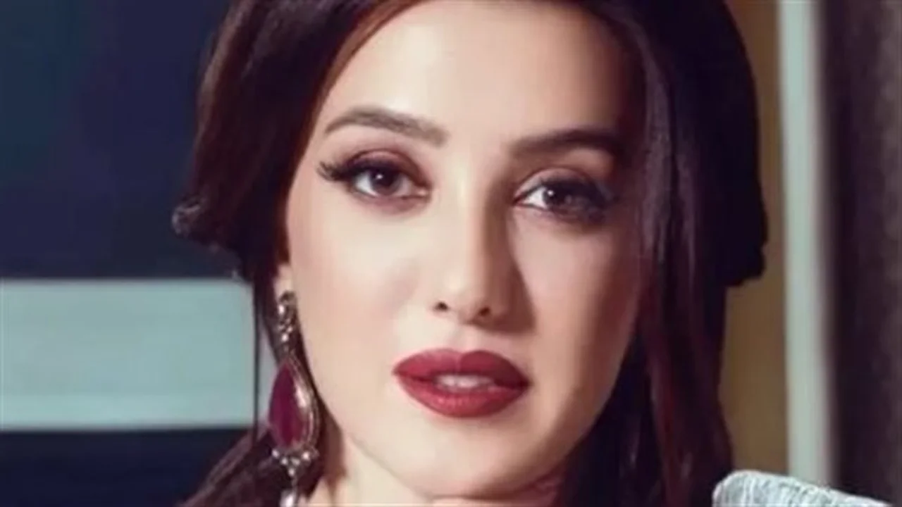 نجمة من دمشق.. تفاصيل رحلة صعود السورية كندة علوش إلى منصات العالمية